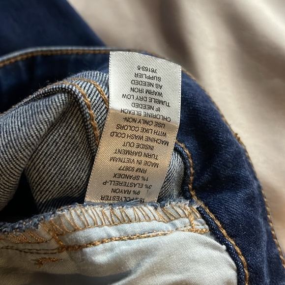 A.N.A Stretch Skinny Jeans Size 10..& 29"inseam. Excellent Condition! - Picture 6 of 6